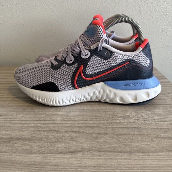 Nike Women Renew Run CK6360-500 Purple Running Shoes Sneakers Size 7.5 - Picture 1 of 11